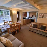 Sutton Hall Resort Sutton (North Yorkshire)