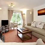 Sutton Hall Resort Apartment *
