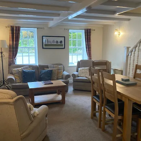 Sutton Hall