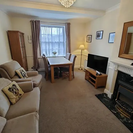 Sutton Hall Resort Apartment