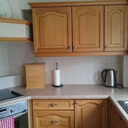 Sutton Hall * ثيرسك