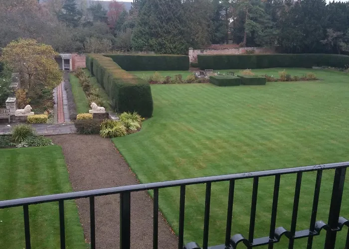 Sutton Hall Resort Apartment *