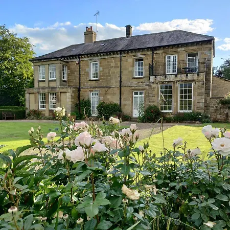 Sutton Hall Apartment